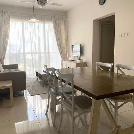 1 Bedroom Ttdi Adina Sek 13 Shah Alam Eksteriør billede